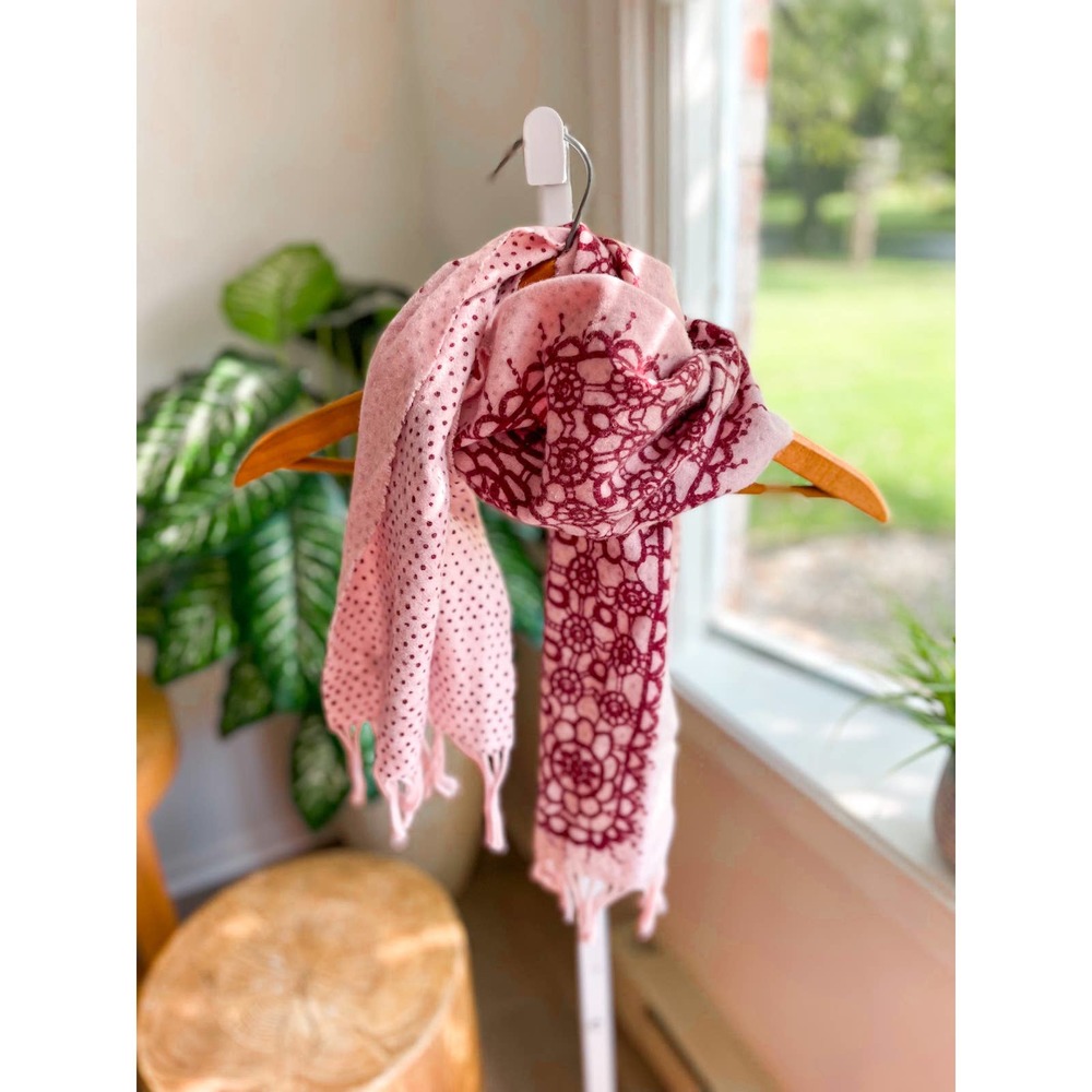 Amicale Cashmere Scarf Floral Polka Dot Reversible Mauve Pink